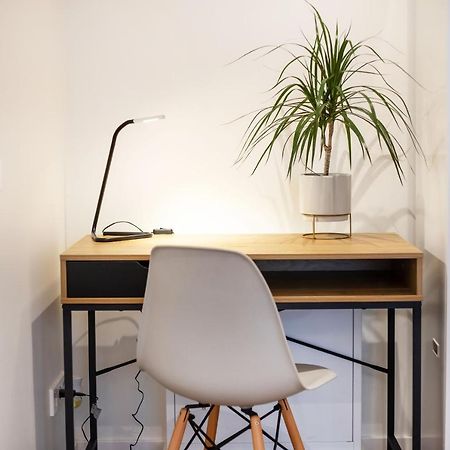 3 Bedroom Apart/24H Self Check In/Free Parking/Up To 6 People/ Vilnius Kültér fotó
