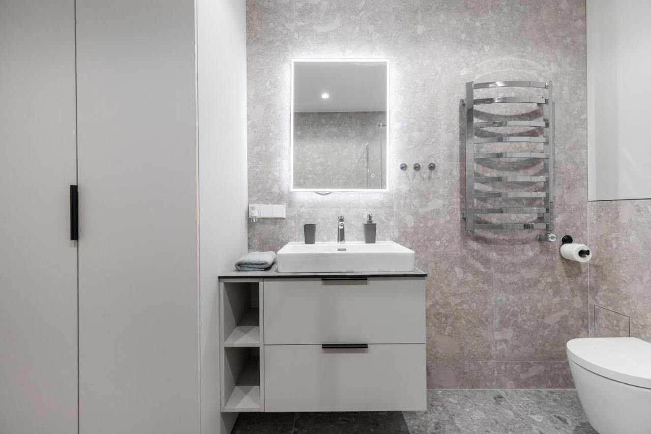 3 Bedroom Apart/24H Self Check In/Free Parking/Up To 6 People/ Vilnius Kültér fotó
